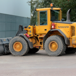 Volvo L90E OR Wheel Loader Parts Catalogue Manual Instant Download (SN: 20005-80000)